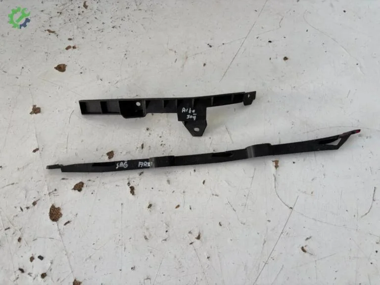 Volkswagen Polo Tampon Braketi çıkma parça