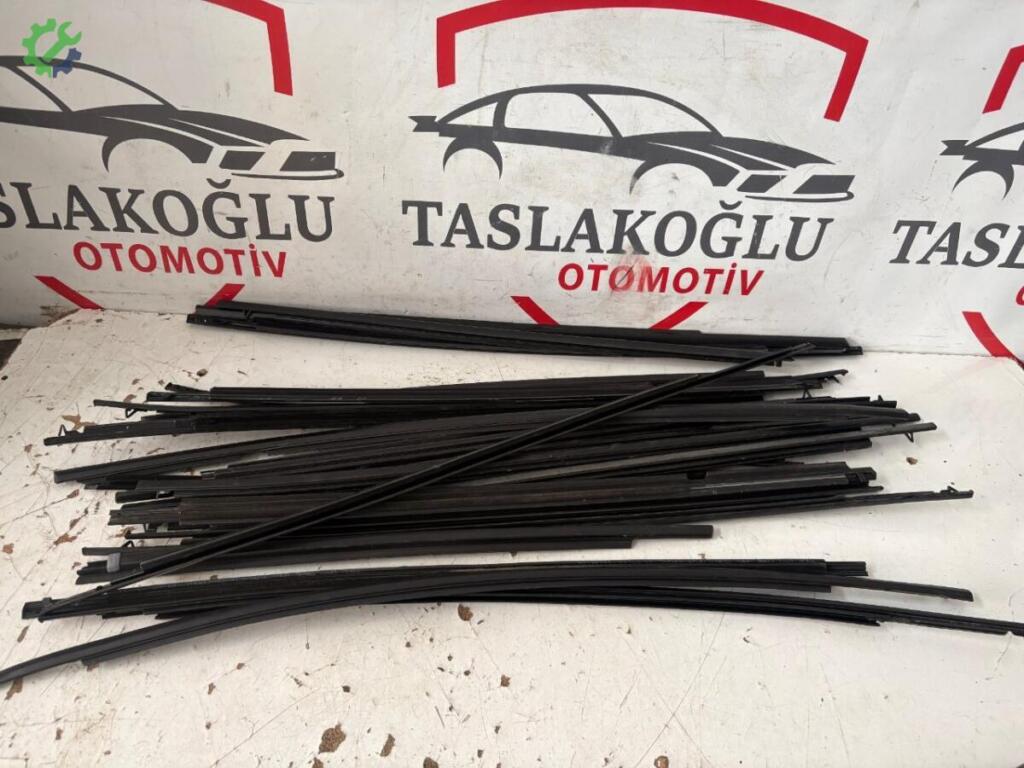 Toyota Corolla Fitil çıkma parça