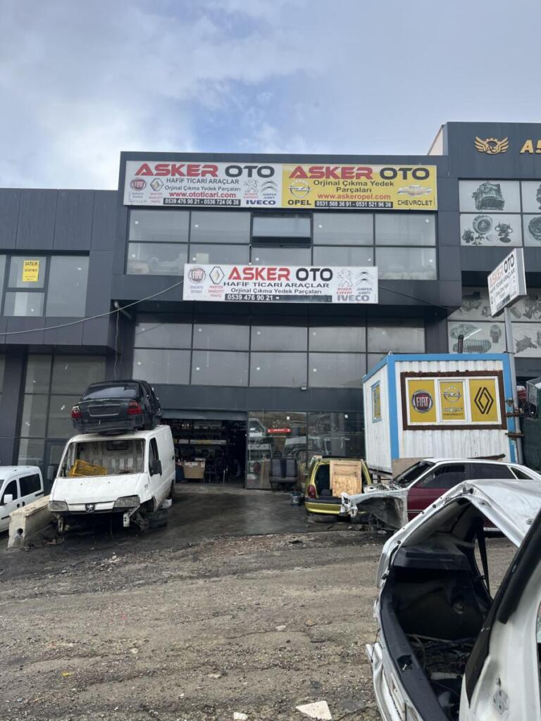Asker oto çıkma orijinal yedek parçaları