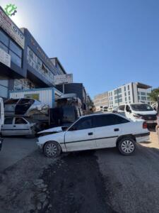 Astra F sedan sol iki kapı