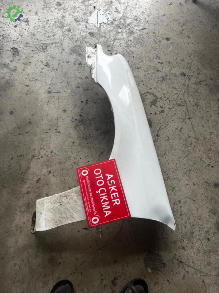 Opel Astra Sol Ön Çamurluk çıkma parça