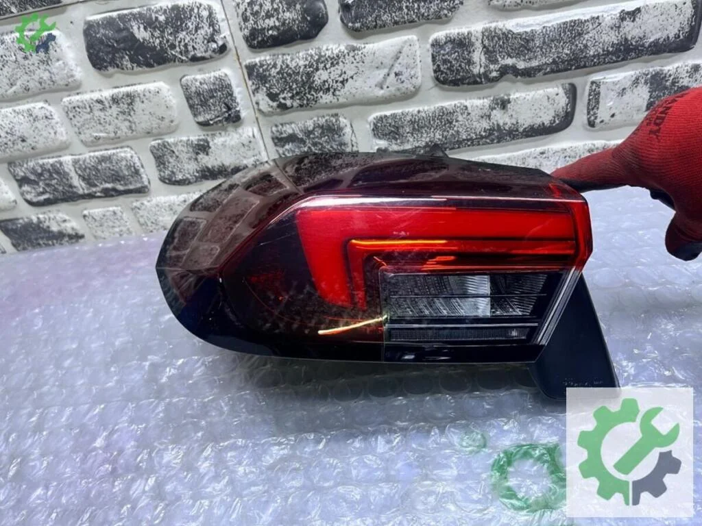 Opel Corsa Stop 9829 317980 çıkma parça