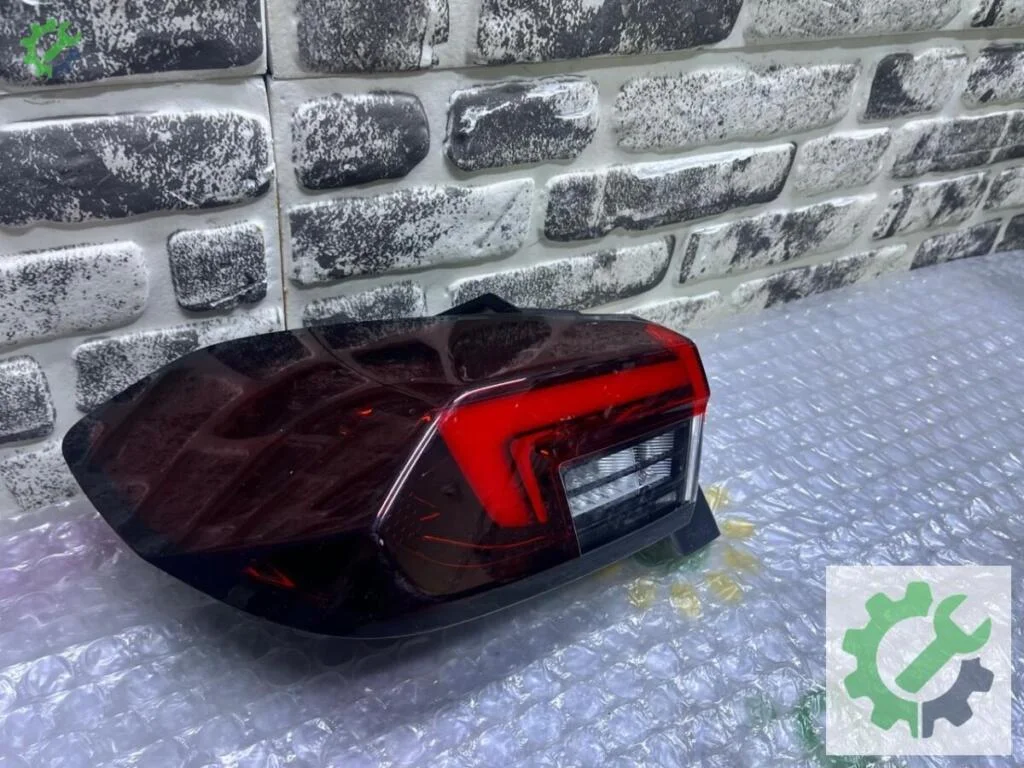 Opel Corsa Stop 9829 317980 çıkma parça