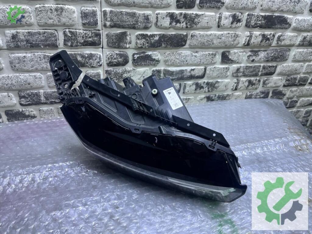 Peugeot 3008 LED Far 98 640 682 80 çıkma parça