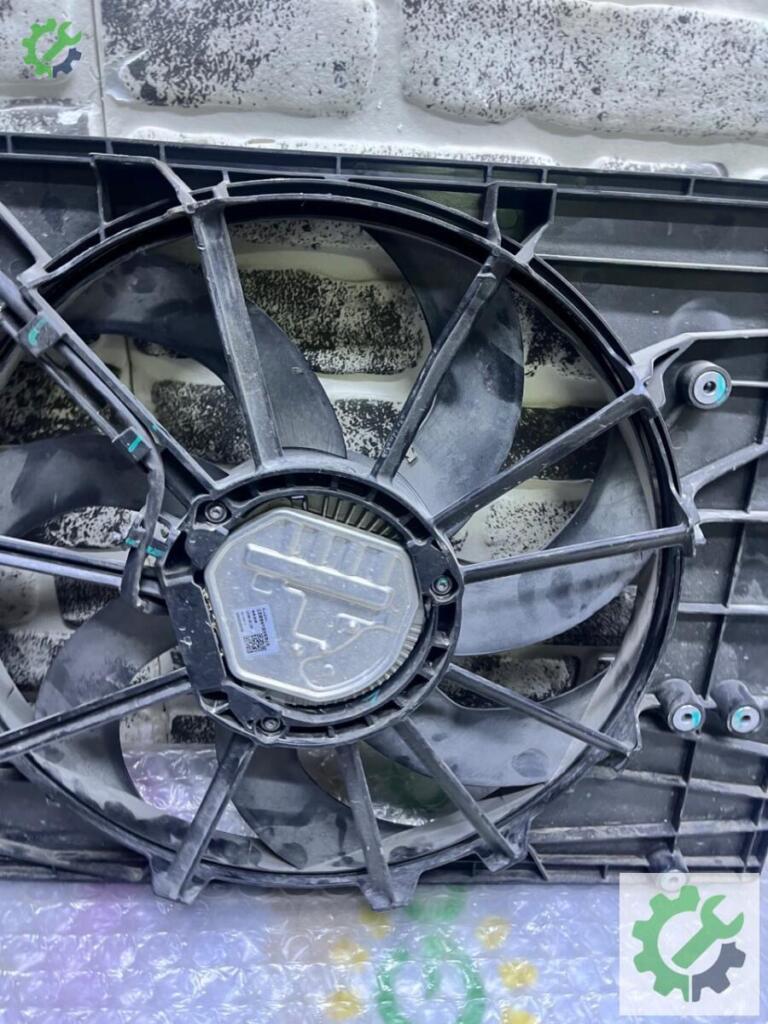Volvo EX30 Fan Motoru 6600160199 çıkma parça