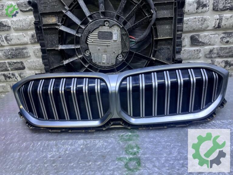 BMW 3 Serisi Panjur çıkma parça