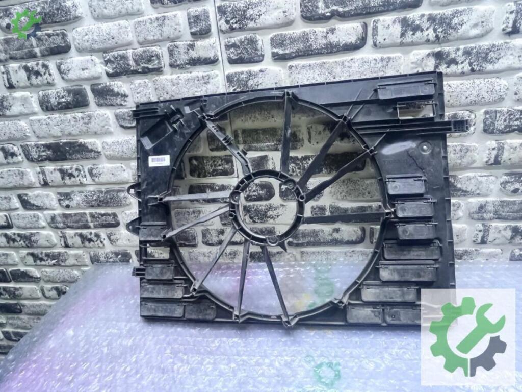 Volvo XC60 Davlumbaz 31493262 çıkma parça