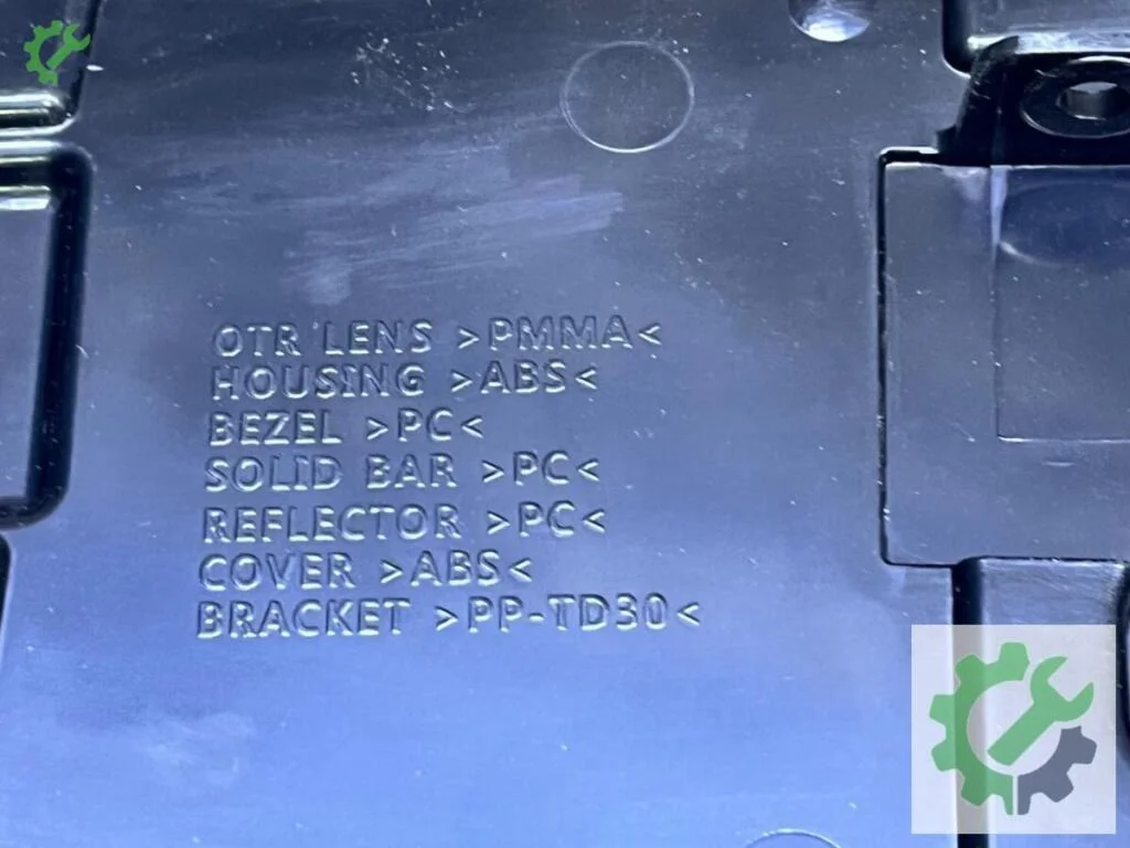 Hyundai IONIQ Stop Lambası 92700KL000 çıkma parça
