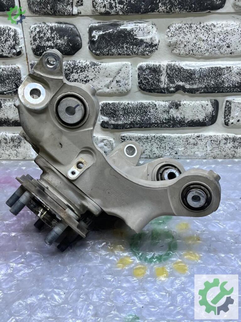 Ford Mustang Taşıyıcı LK9C-5B758-ENA çıkma parça