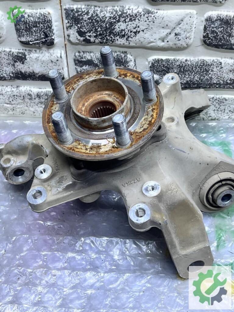 Ford Mustang Taşıyıcı LK9C-5B758-ENA çıkma parça