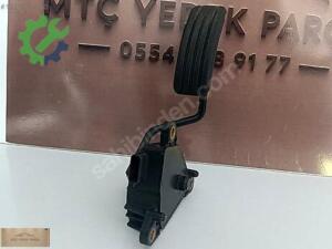KANGOO III GAZ PEDALI ORJİNAL 8200436864