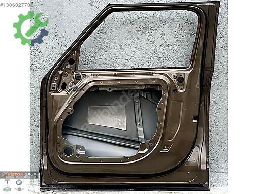Land Rover Defender Sağ Ön Kapı L8B221458 çıkma parça