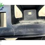 LAND ROVER VELAR 2023 L560 ARKA TAMPON ORTA BRAKETİ J8A2-17E855
