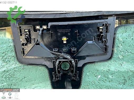 Land Rover Range Rover Ön Cam çıkma parça
