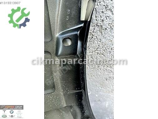 Land Rover Range Rover Sol Ön Çamurluk M8E216291AB çıkma parça