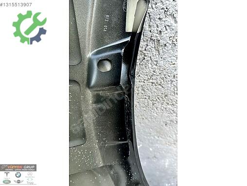 Land Rover Range Rover Sol Ön Çamurluk M8E216291AB çıkma parça