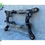 MASERATİ GRECALE ARKA TRAVERS