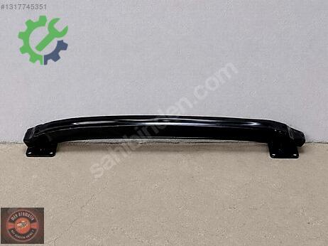 Renault Megane Arka Tampon Demiri 8200526963 çıkma parça