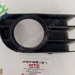 MEGANE 2 SAĞ SİS FARI ÇERCEVESİ ORJİNAL 8200115118