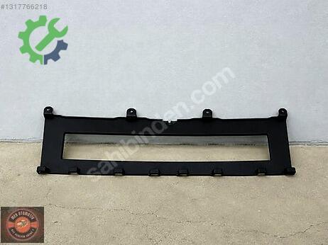 Renault Megane Ön Panjur 623121799R çıkma parça