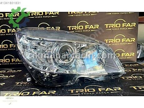 Mercedes-Benz C Sağ Ön Far çıkma parça