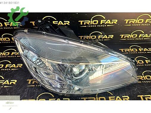 Mercedes-Benz C Sağ Ön Far çıkma parça