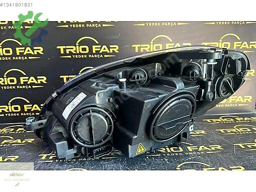 Mercedes-Benz C Sağ Ön Far çıkma parça