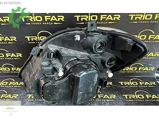 Mercedes-Benz Sprinter Sağ Ön Far çıkma parça