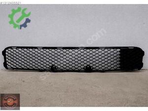 MITSUBISHI LANVER ÖN TAMPON PANJURU SİYAH 2008 2013 SIFIR 6400A8