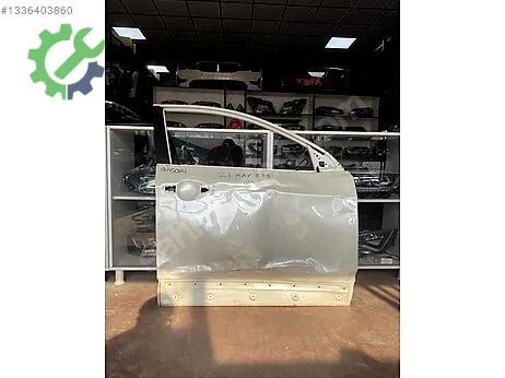 Nissan Qashqai Sağ Ön Kapı çıkma parça