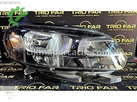 Opel Vivaro Sağ Ön Far çıkma parça