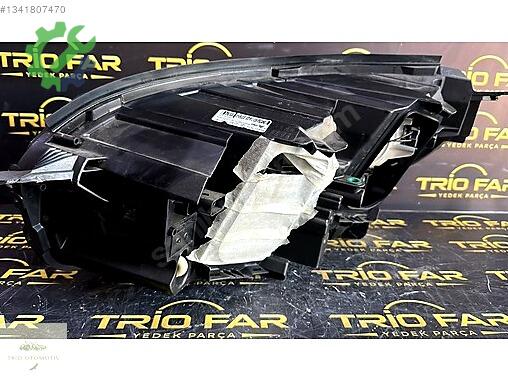 Opel Vivaro Sağ Ön Far çıkma parça