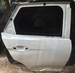 PEUGEOT 3008 SAĞ ARKA KAPI