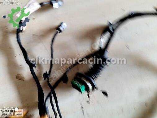 Peugeot 301 Sağ Ön Kapı çıkma parça