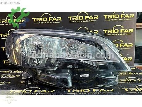 Peugeot Expert Traveller Sağ Ön Far çıkma parça