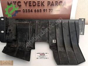 QASHQAİ J10 RADYATÖR PLASTİĞİ ORJİNAL 62822JD00A