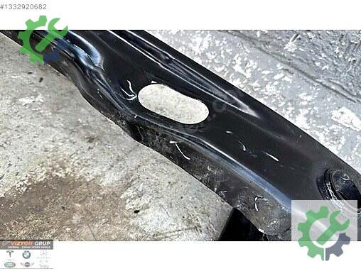 Land Rover Range Rover Arka Tampon Demiri K8D2-17906-AB çıkma parça