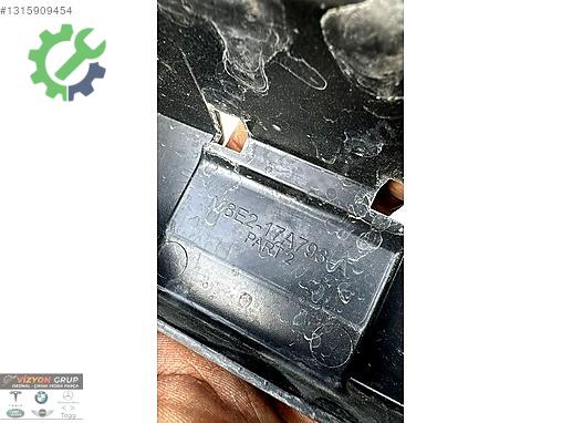 Land Rover Range Rover Ön Panel M8E2-17A793-A çıkma parça