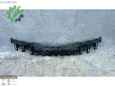 Land Rover Range Rover Tampon Braketi DK6217A793AA çıkma parça