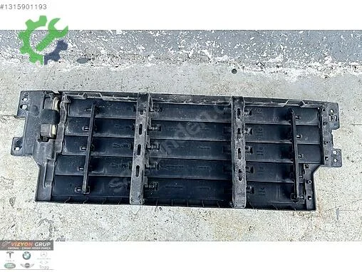 Land Rover Range Rover Hava Kanalı M8A28475AA çıkma parça