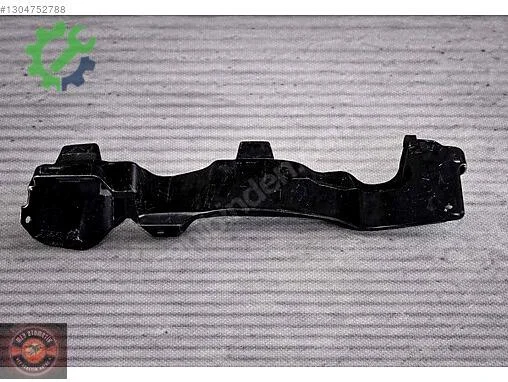Renault Clio Sağ Ön Çamurluk çıkma parça