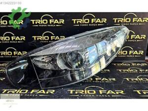 RENAULT FLUENCE MERCEKLİ SİYAH YÜZ SOL FAR – TRİO OTOMOTİV