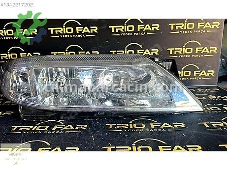 Renault Laguna Sağ Ön Far çıkma parça