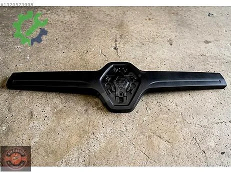 Renault Trafic Ön Panjur 848216441R çıkma parça