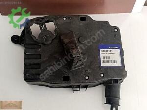 S40 V50 BEYİN KAPAĞI ORJİNAL 31303151