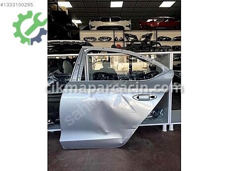 Skoda Octavia Sol Arka Kapı çıkma parça
