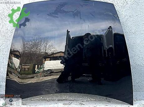Tesla Model Y Kaput çıkma parça