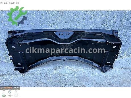 Tesla Model Y Arka Panel çıkma parça