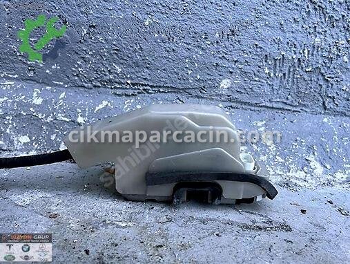 Tesla Model Y Sağ Arka Kapı 1500675-0-B çıkma parça
