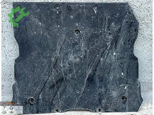 Tesla Model Y Motor Alt Muhafaza çıkma parça